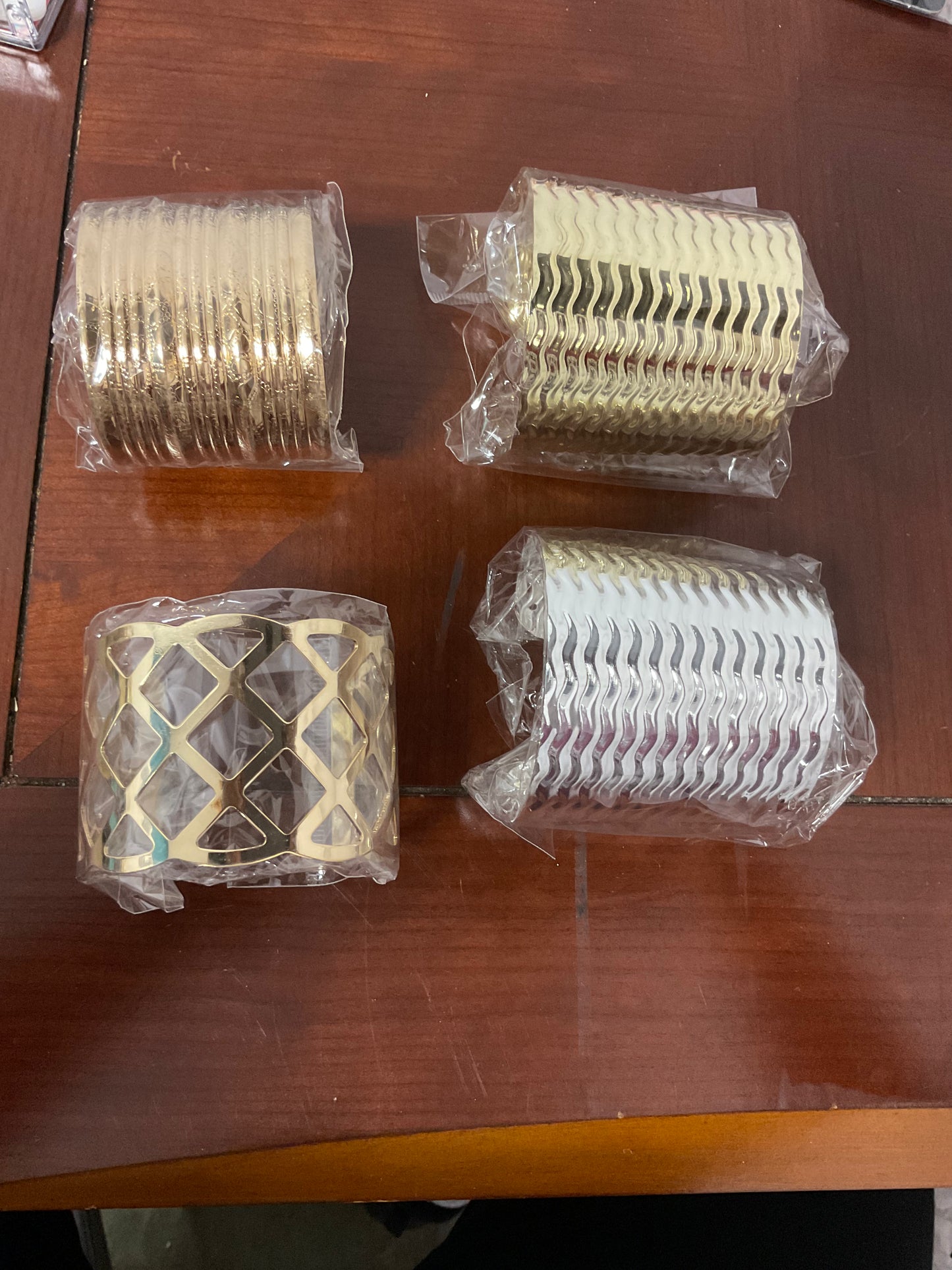 Bracelets Cuffs & Bangles