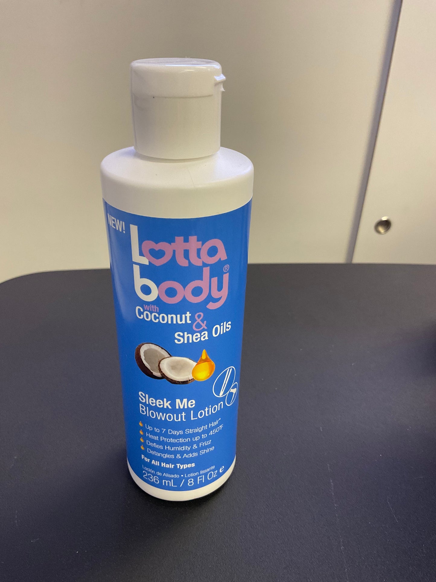 Lottabody Sleek Me Blowout Lotion
