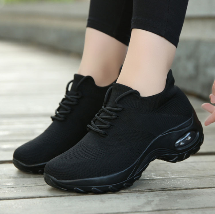 Women's Comfortable Day & Running Shoes