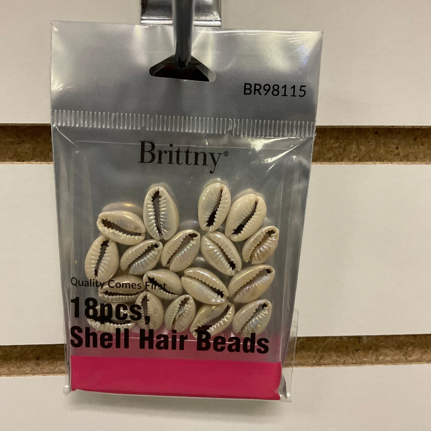 DreamWorld Brittany Hair Accessories (Beige Shells)