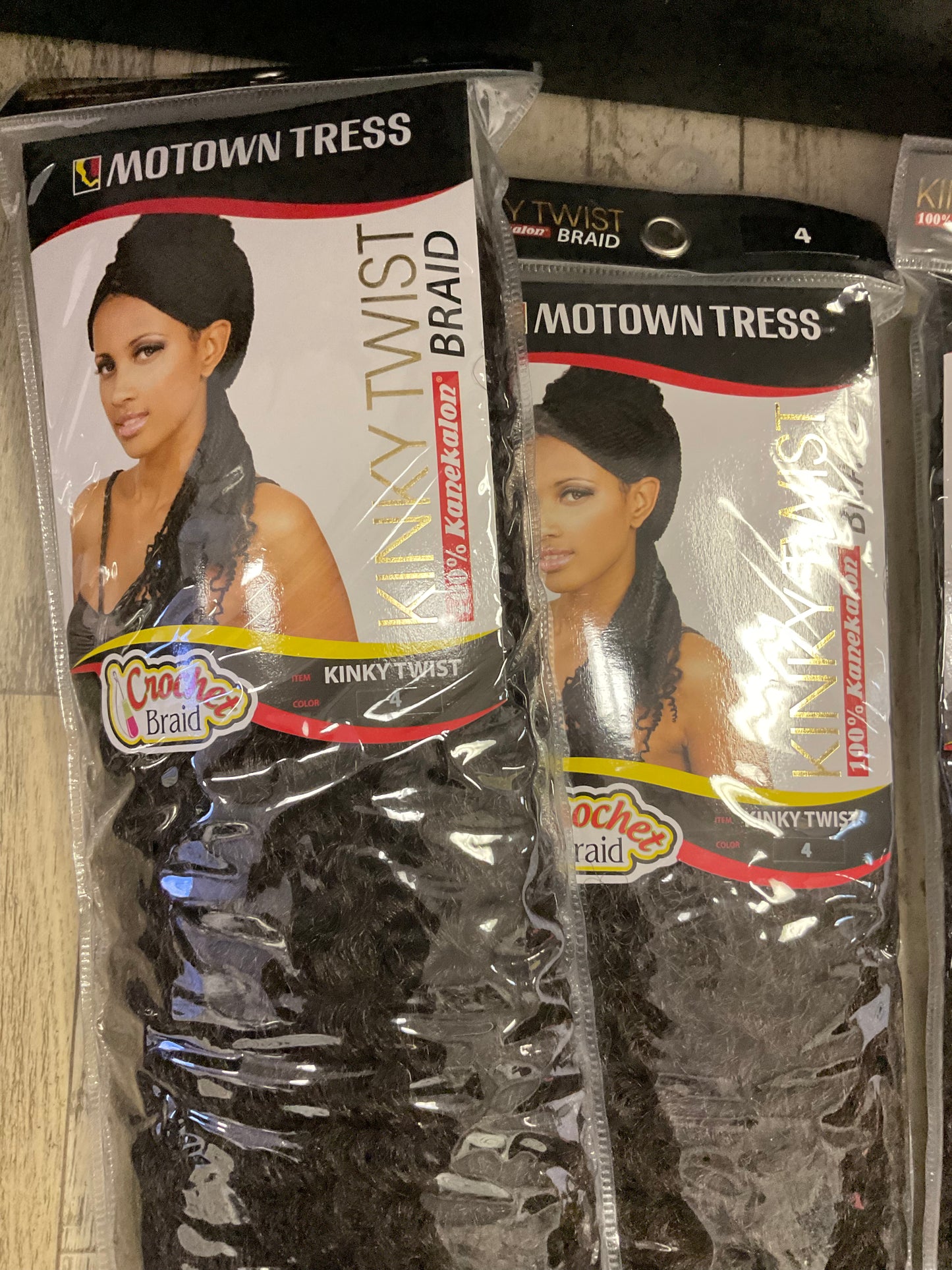 Motown Tress Kinky Twist